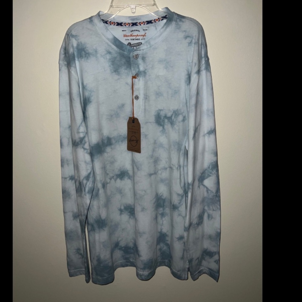 New 💙 Weatherproof, long sleeve men’s size large